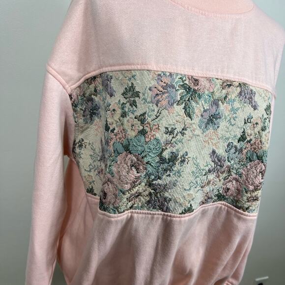 Vintage Grannycore pink fleece lined sweater w/ fake collar & tapestry blocking - Picture 9 of 11